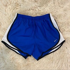 Nike Shorts - royal blue